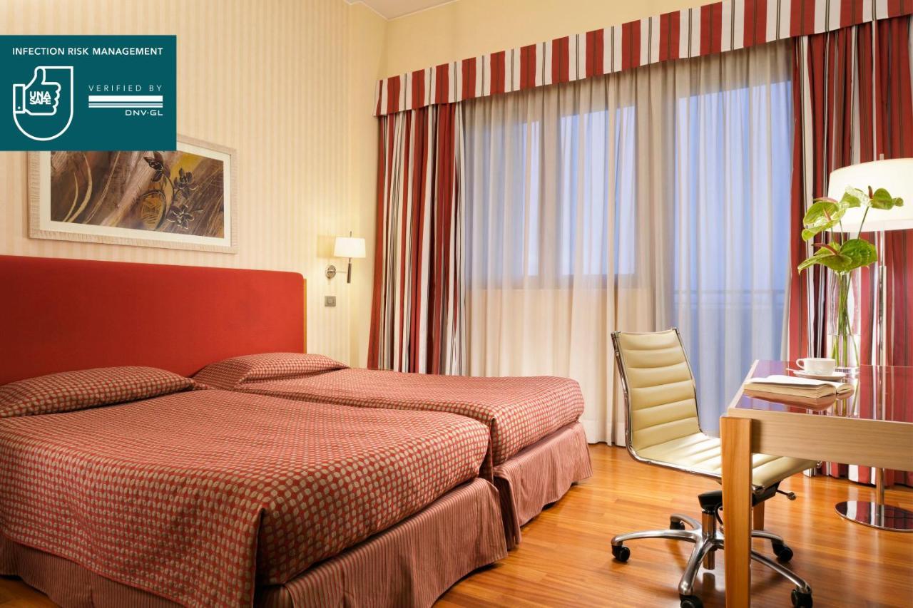 Unaway Hotel & Residence Quark Due Milano Bagian luar foto