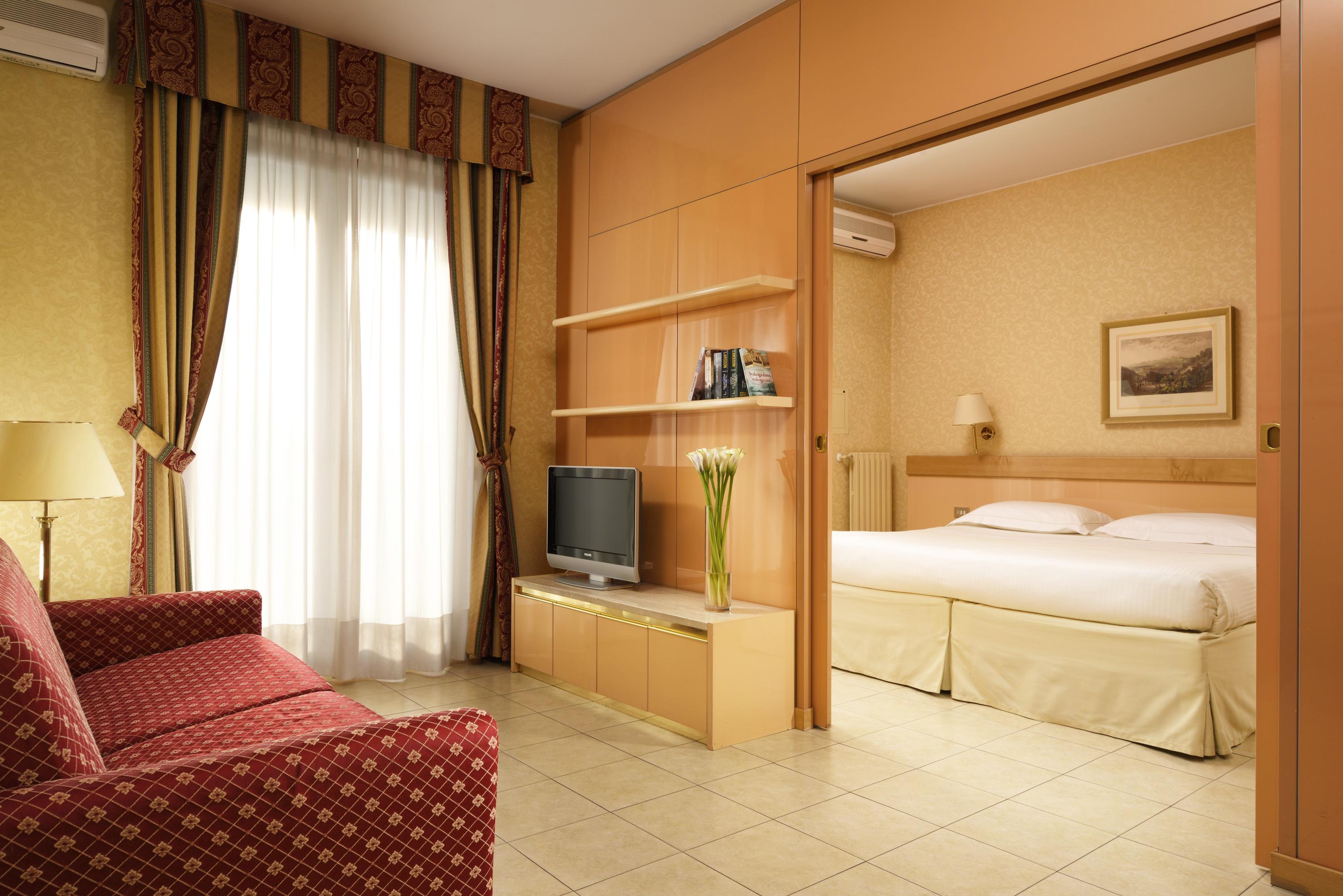 Unaway Hotel & Residence Quark Due Milano Bagian luar foto