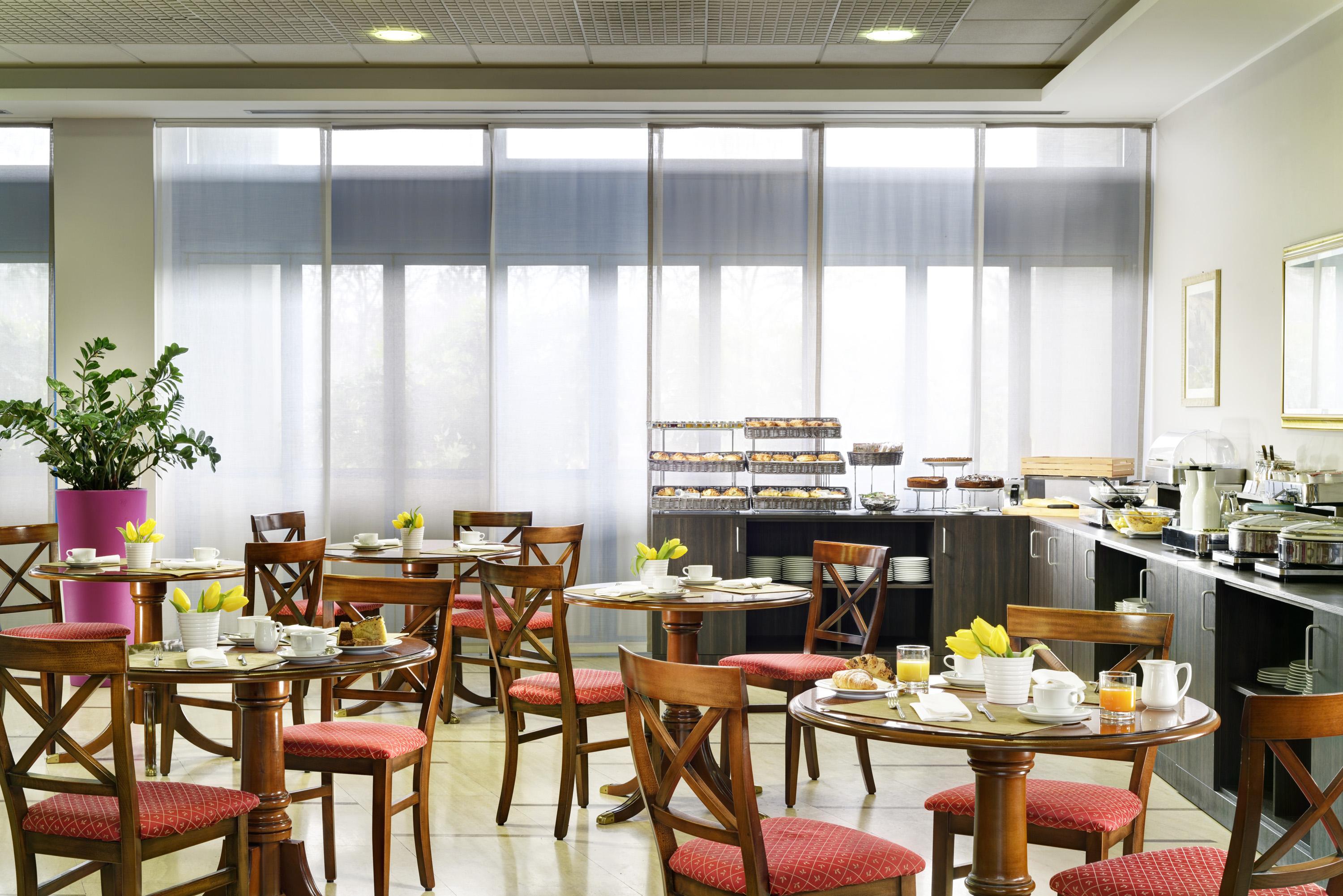 Unaway Hotel & Residence Quark Due Milano Bagian luar foto
